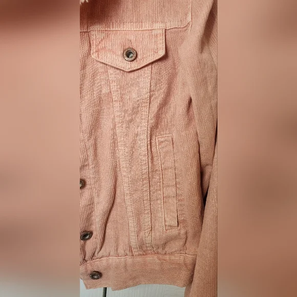 White Crow size small pink corduroy faux fur lined trucker jacket warm soft - Picture 8 of 11